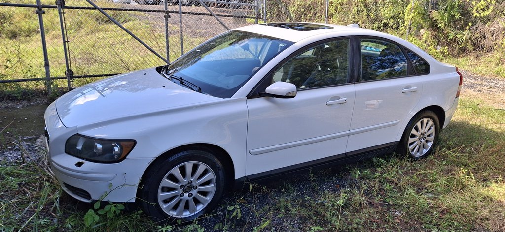2005 Volvo S40 Base's photo