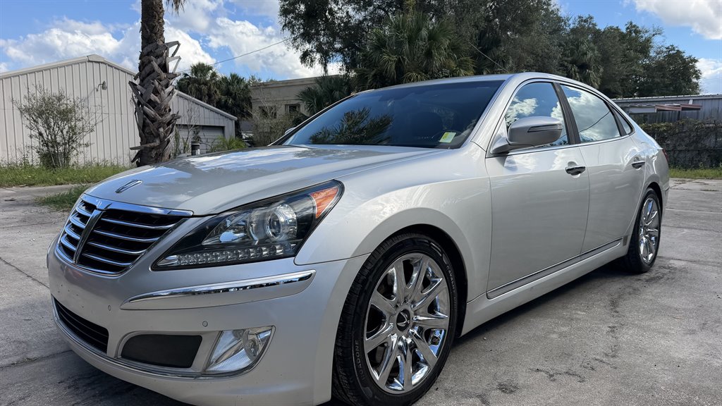 2012 Hyundai Equus